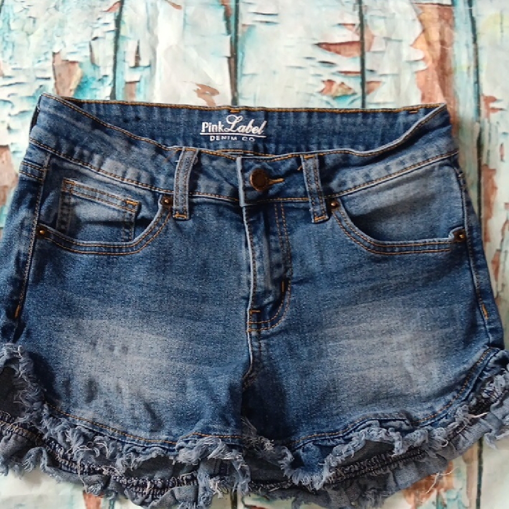 ⛱️HP! Denim Cut-Off Jean Shorts With Distressed Hem Size 5